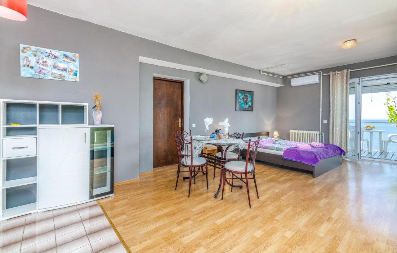Lovely Apartment In Stara Baska With Wifi Exteriör bild