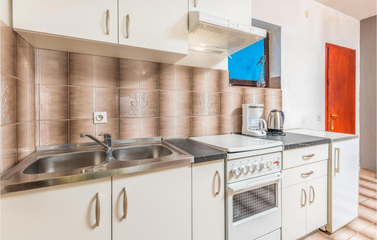 Lovely Apartment In Stara Baska With Wifi Exteriör bild